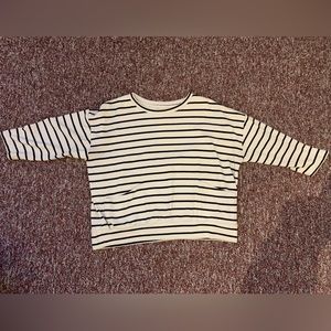 Long Sleeve Pocketed Sweater, Size XL, Jane and Delancey